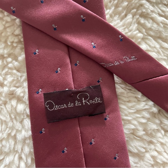 Oscar De La Renta Tie Rose Embroidered Squares Professional Designer Luxury - Picture 3 of 4